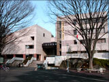 狛江市役所の外観